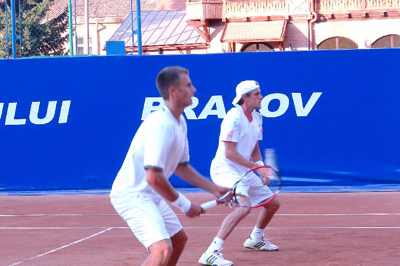 Surpriza turneului de la Brasov! Mergea si Tecau ies din turul 1